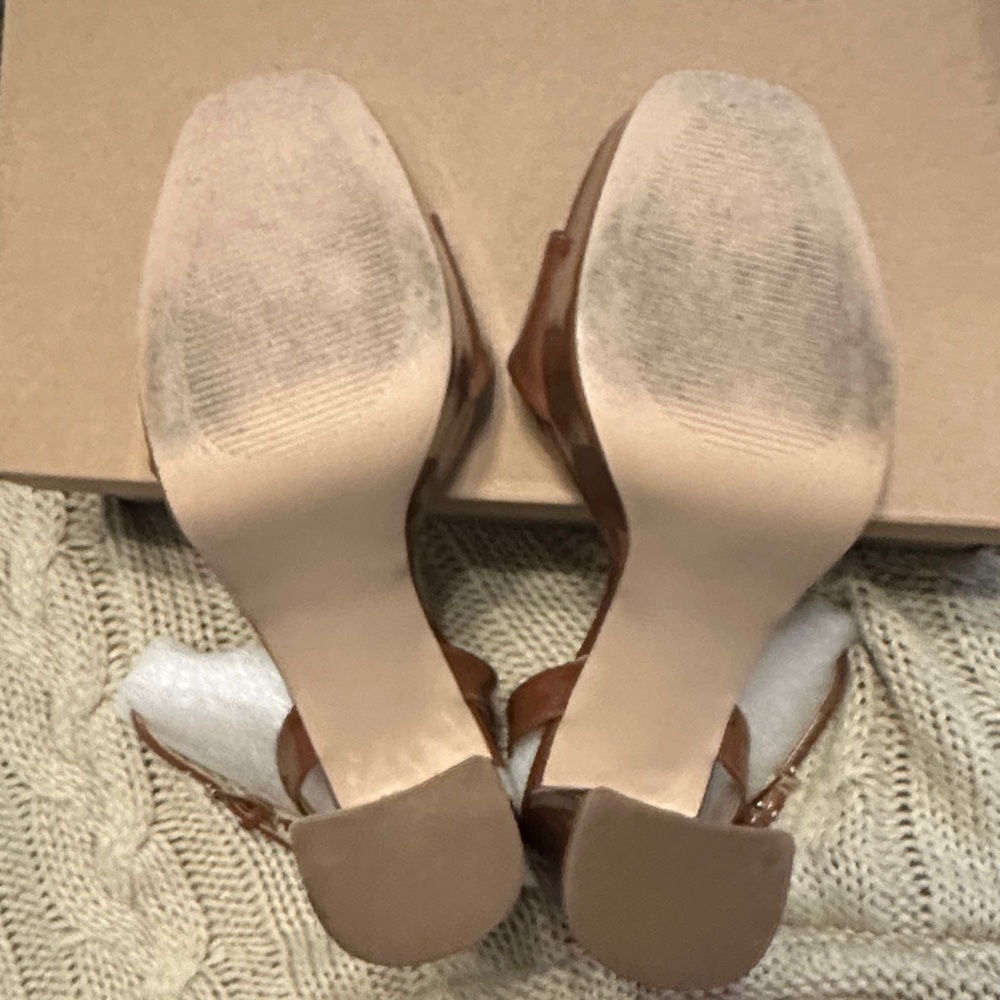 Steve Madden Women's Cognac Patent Platform Heels - Picture 5 of 9